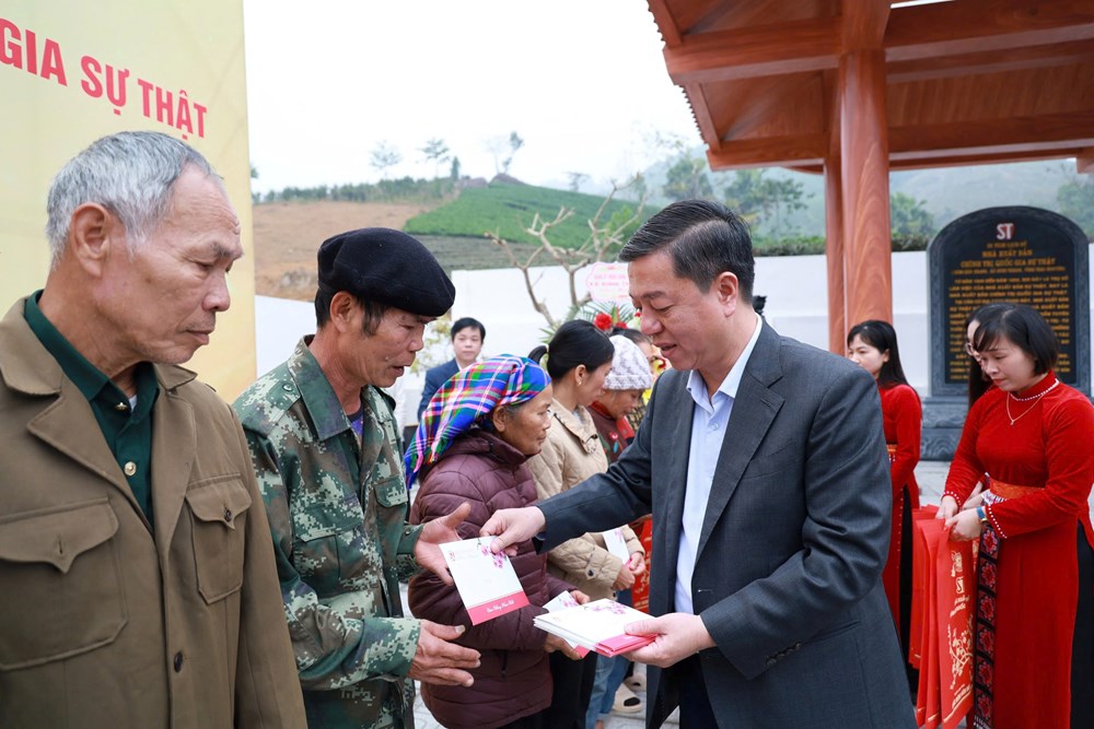 Khánh thành Nhà bia lưu niệm Nhà xuất bản Chính trị quốc gia Sự thật tại xã Bình Thành, tỉnh Thái Nguyên - ảnh 2
