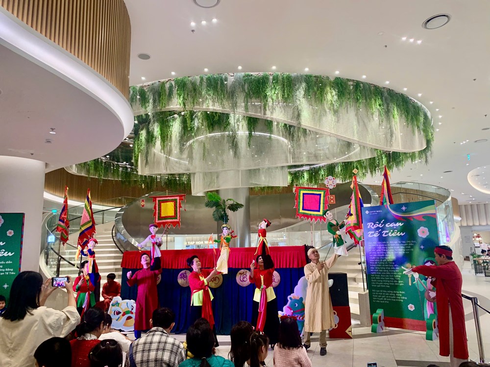 Khi người nông dân kể chuyện làng bằng những con rối mộc - ảnh 1