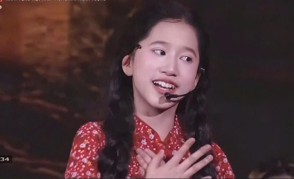 Thục Trang Sachi gây ấn tượng tại “Xuân Quê hương 2026” với “Hạt gạo làng ta” - ảnh 2