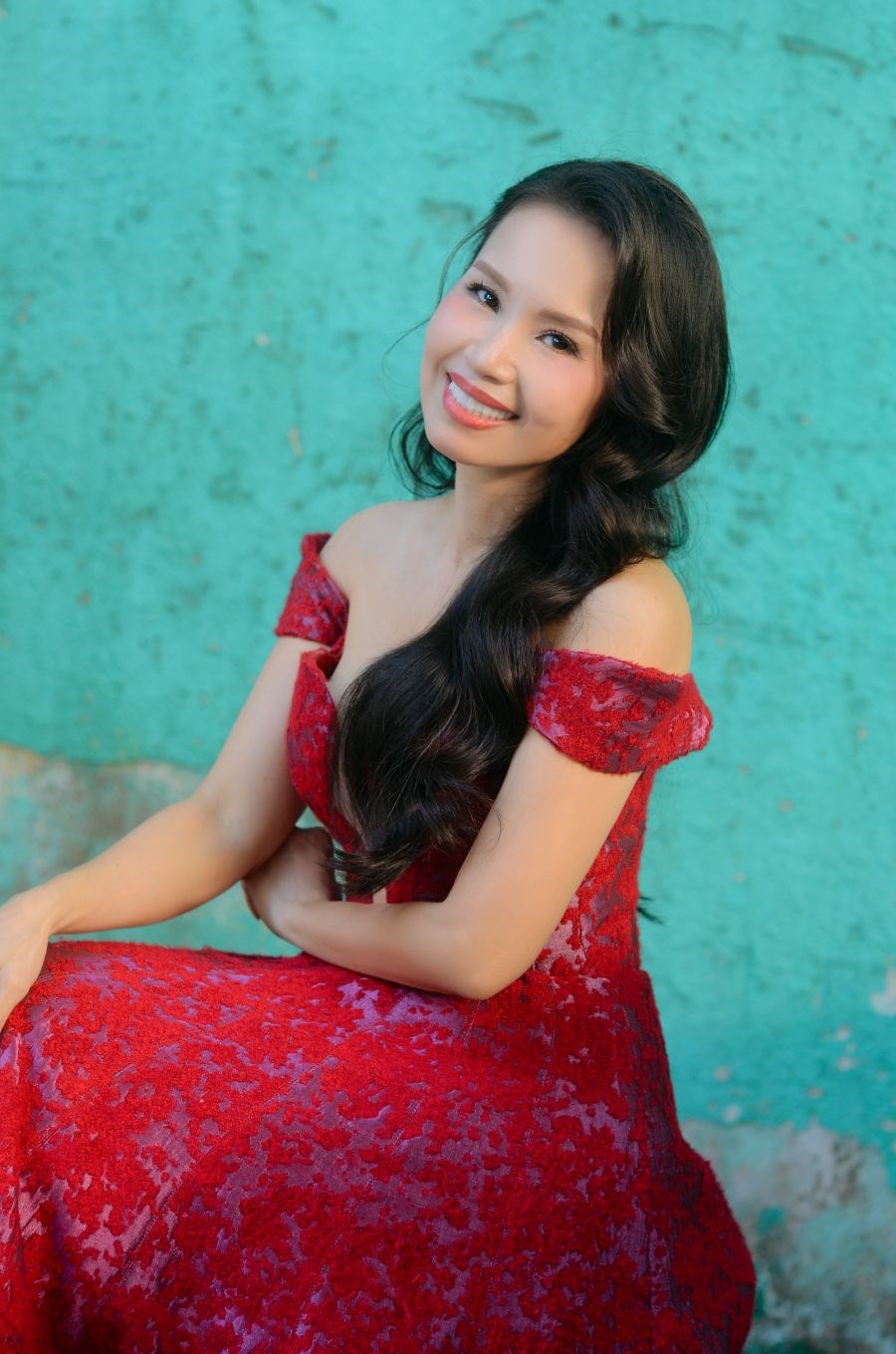 Dàn sao V-Pop nhiều thế hệ hội tụ trong concert “Vé về thanh xuân” tại Hà Nội - ảnh 1