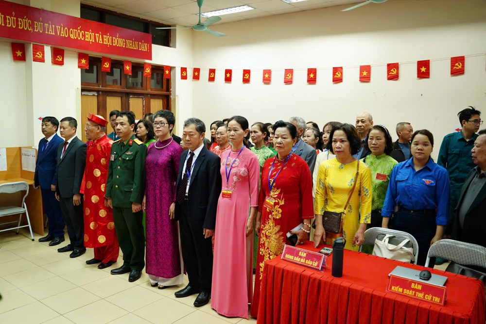 NSƯT Dương Minh Ánh: “Mỗi lá phiếu là niềm tin và kỳ vọng của cử tri vào tương lai đất nước” - ảnh 3