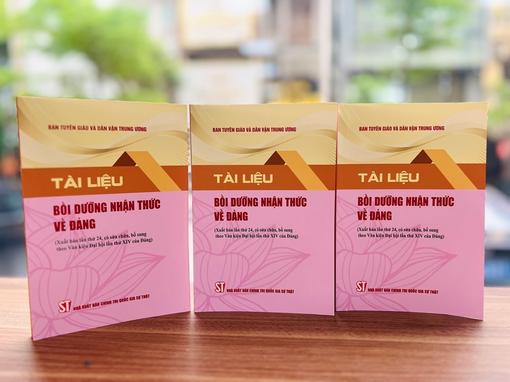 Nâng cao nhận thức về Đảng trong kỷ nguyên phát triển của dân tộc - ảnh 1