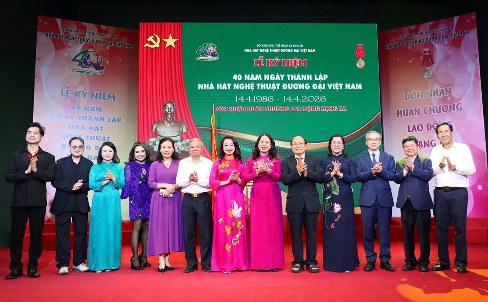 Sáng tạo dựa trên bản sắc, phát triển công nghiệp văn hóa - ảnh 8