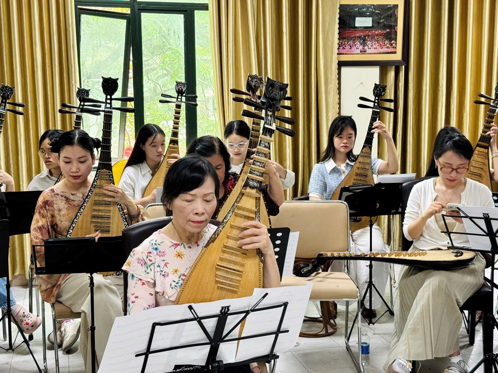 Lần đầu tiên 130 nghệ sĩ Tỳ bà hội tụ trong một chương trình quy mô lớn - ảnh 2