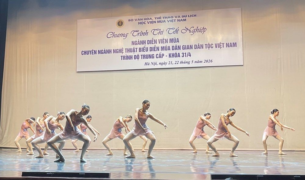Khi những bước múa kể câu chuyện văn hóa Việt - ảnh 4