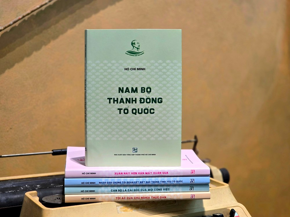 Ra mắt Tủ sách “Vinh quang Hồ Chí Minh” trên nền tảng số - ảnh 4