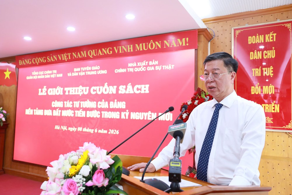 Ra mắt sách của Đại tướng Nguyễn Trọng Nghĩa về công tác tư tưởng trong kỷ nguyên mới - ảnh 2