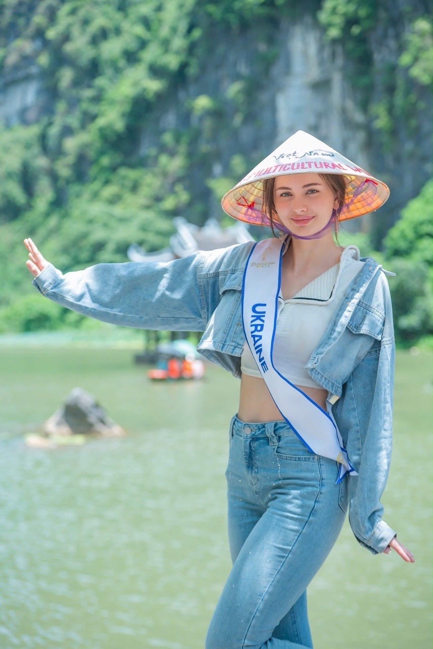 Di sản Tràng An trở thành điểm nhấn đặc biệt trong hành trình “Miss Multicultural World 2026” - ảnh 9