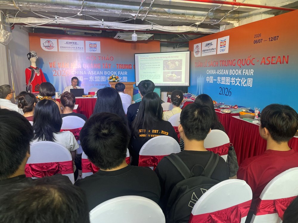 Khai mạc “Trưng bày, giới thiệu, quảng bá sách và văn hóa Trung Quốc – ASEAN” tại Hà Nội - ảnh 4