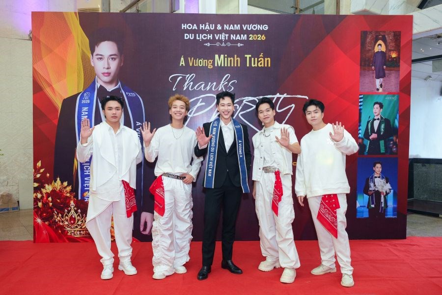 Á vương Minh Tuấn chính thức lấn sân ca hát sau đăng quang - ảnh 4