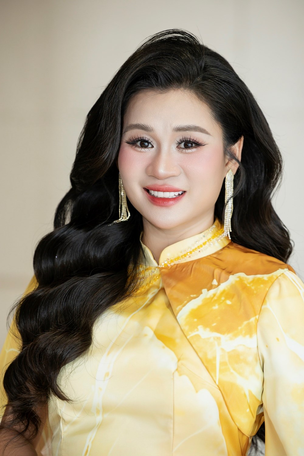 Giữa thời đại nhạc ngắn, Kelvin Chính kể chuyện lịch sử bằng trường ca - ảnh 3