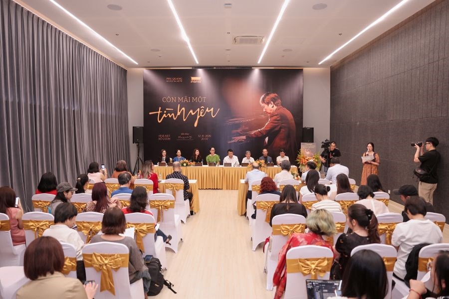 Khi những bản tình ca Phú Quang bước vào hành trình mới - ảnh 4
