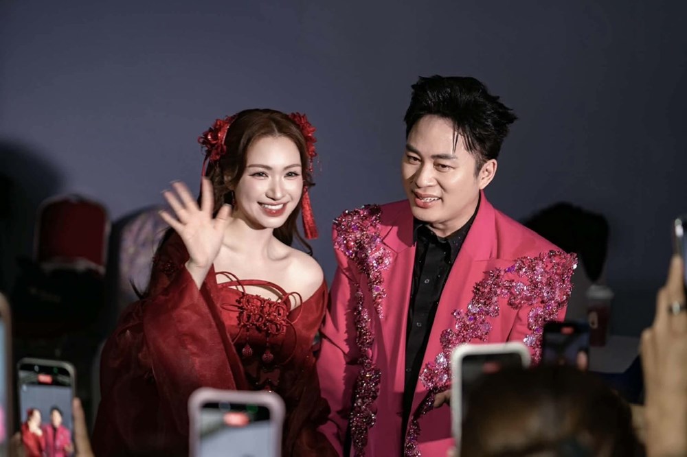 Tùng Dương mời 100 vũ công cùng Hòa Minzy hát “Bắc Bling’’ trong live concert lớn nhất sự nghiệp - ảnh 1