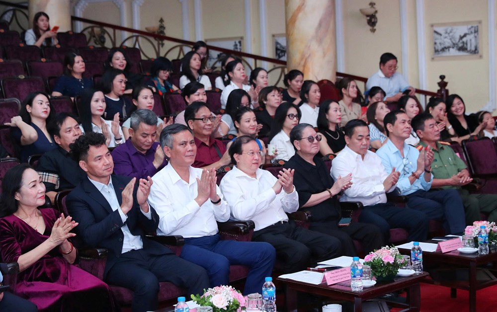 Lan tỏa đạo lý “Uống nước nhớ nguồn” qua các tác phẩm văn học nghệ thuật - ảnh 1
