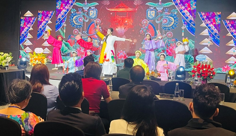 NSND Thanh Hoa tái đắc cử Chủ tịch Hội Bảo vệ quyền của nghệ sĩ biểu diễn âm nhạc Việt Nam - ảnh 6