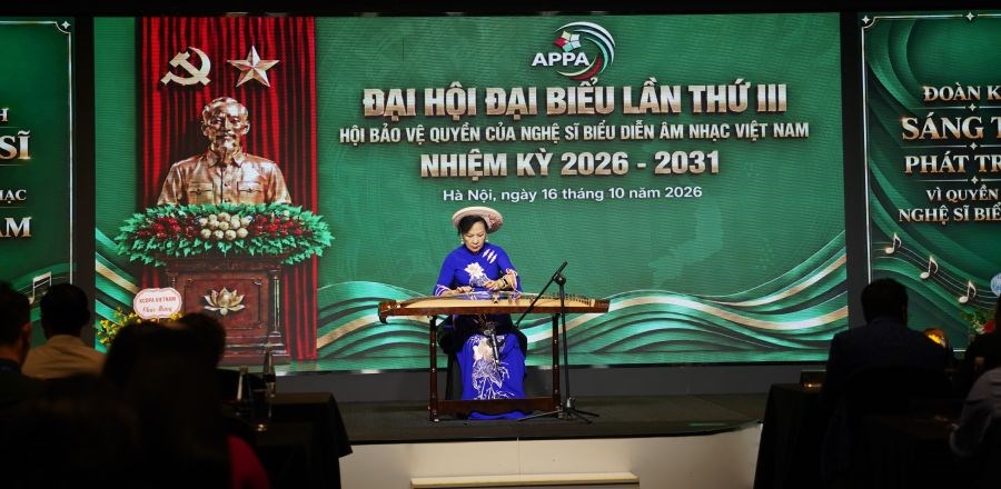 NSND Thanh Hoa tái đắc cử Chủ tịch Hội Bảo vệ quyền của nghệ sĩ biểu diễn âm nhạc Việt Nam - ảnh 5