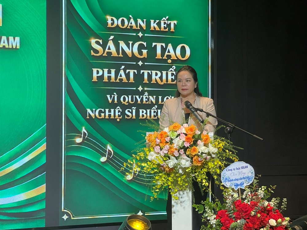 NSND Thanh Hoa tái đắc cử Chủ tịch Hội Bảo vệ quyền của nghệ sĩ biểu diễn âm nhạc Việt Nam - ảnh 3