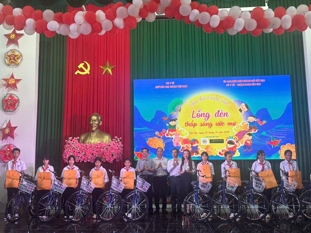 Tết Trung thu 2025 - Điểm sáng trong công tác chăm sóc, giáo dục trẻ em - ảnh 2