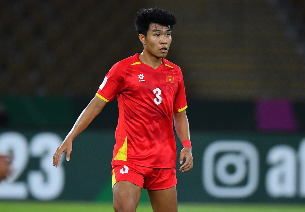 Lý Đức xin lỗi người hâm mộ vì thẻ đỏ tại bán kết U23 châu Á 2026 - ảnh 1