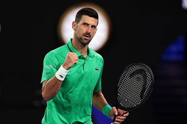 Novak Djokovic thoát thua khó tin tại Australian Open 2026 - ảnh 1