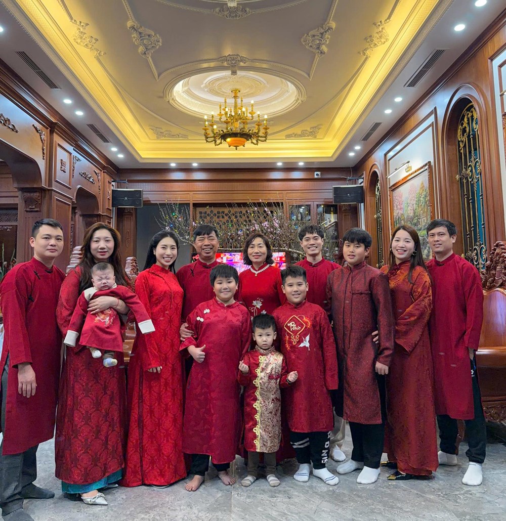 Các cầu thủ Việt ấm áp bên gia đình dịp Tết Bính Ngọ 2026 - ảnh 6