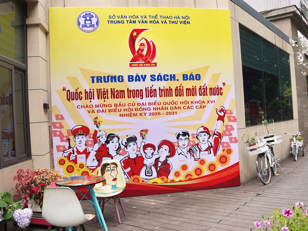 Trưng bày hơn 300 tài liệu về Quốc hội Việt Nam chào mừng bầu cử - ảnh 12