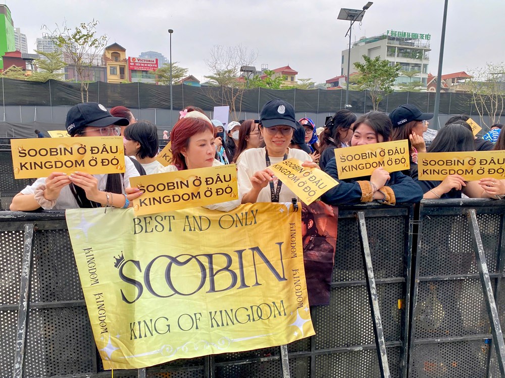 Cận cảnh buổi soundcheck “rực lửa” của Trạm Yêu Concert 4 - ảnh 7