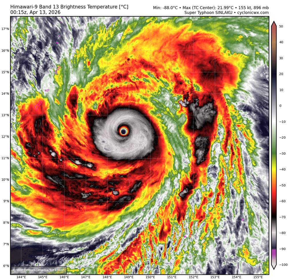 Siêu bão Sinlaku tiếp tục tăng cấp - ảnh 1