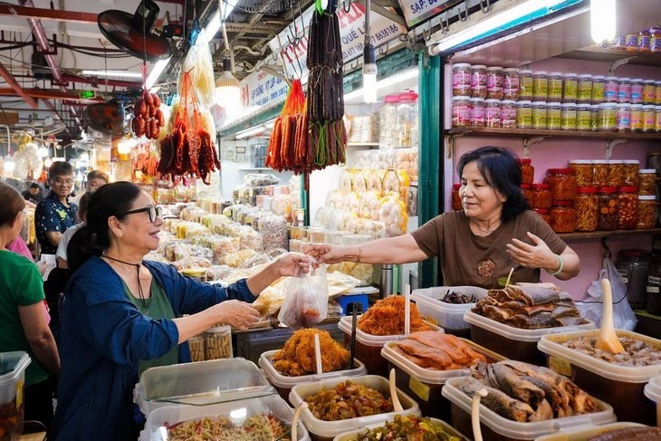 Chính thức nâng ngưỡng doanh thu chịu thuế của hộ kinh doanh lên 1 tỉ đồng - ảnh 1