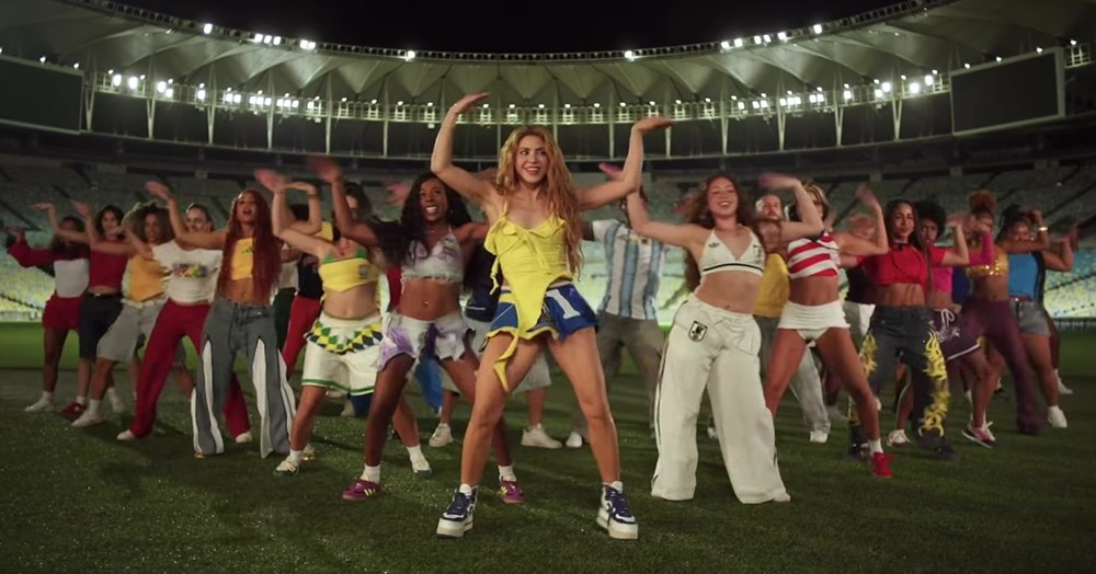 “Nữ hoàng nhạc World Cup” Shakira tái xuất sau 16 năm - ảnh 1