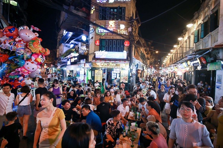 Hà Nội đề xuất phát triển 6 mô hình kinh tế đêm - ảnh 1