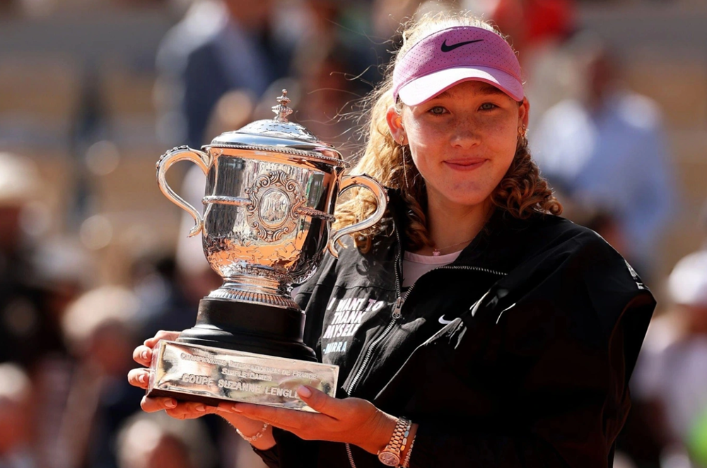 Mirra Andreeva lên ngôi vô địch Roland Garros 2026 ở tuổi 19 - ảnh 1