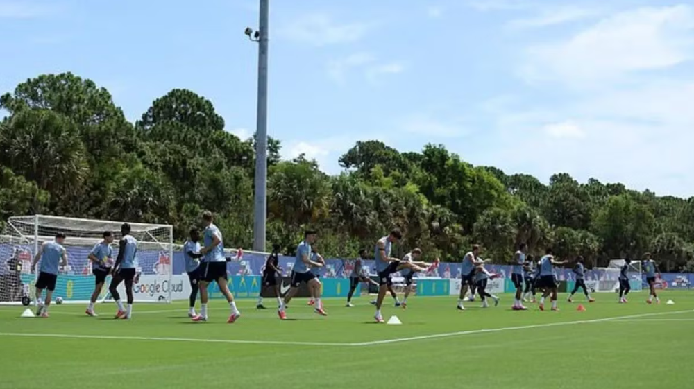 Lo ngại an ninh tại World Cup 2026 sau vụ xả súng gần đại bản doanh của tuyển Anh - ảnh 2