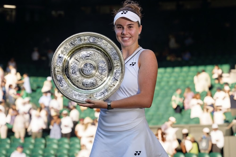 Linda Noskova lần đầu vô địch Wimbledon  - ảnh 1