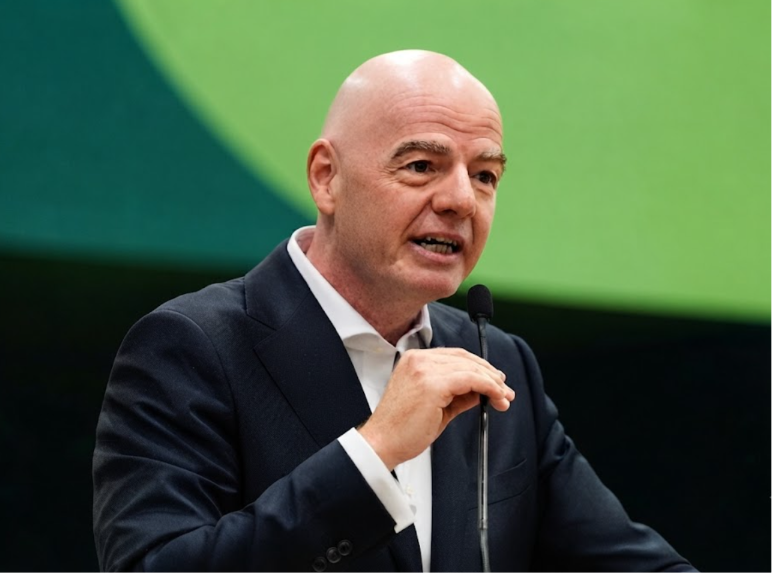 FIFA xin lỗi nhưng vẫn ủng hộ Chủ tịch Infantino - ảnh 1