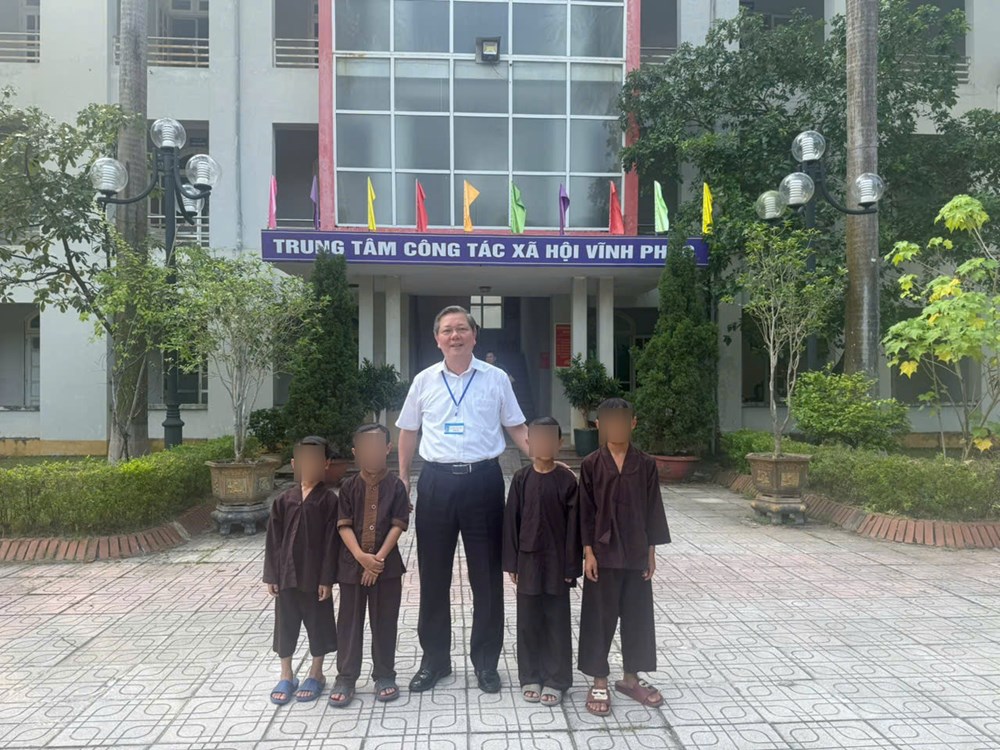 Đưa 4 chú tiểu bị đánh ở chùa Bầu vào Trung tâm công tác xã hội - ảnh 1