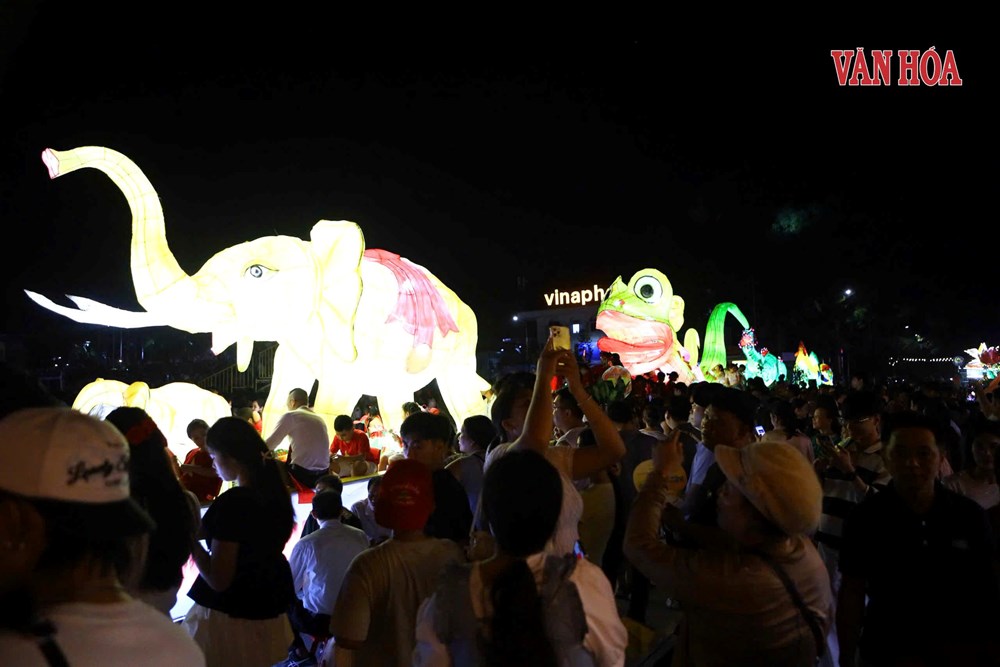 Ngắm nhìn những mô hình đèn Trung thu tại “Đêm hội Thành Tuyên 2026” - ảnh 11