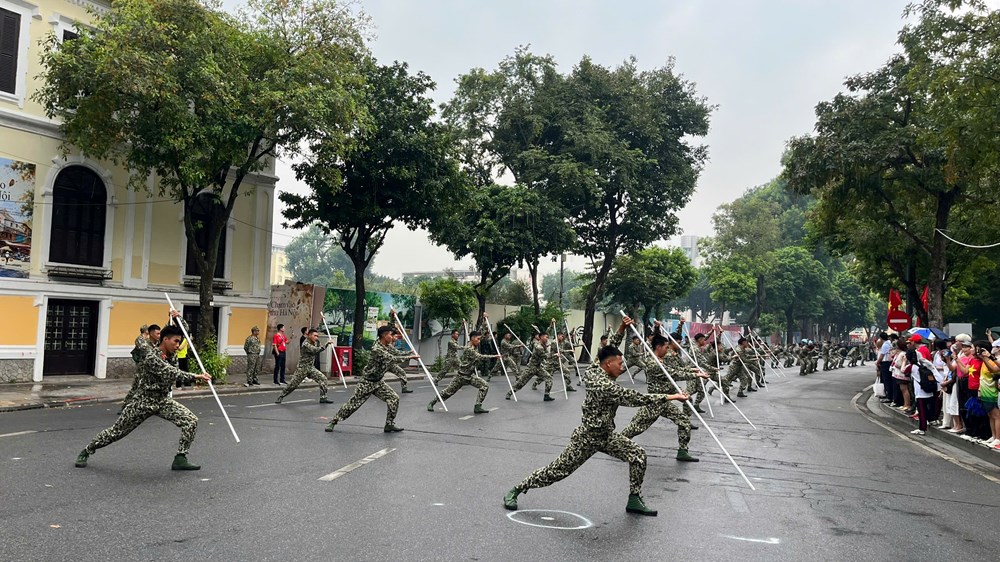 Mãn nhãn màn trình diễn sức mạnh võ thuật của lực lượng Quân đội nhân dân - ảnh 3