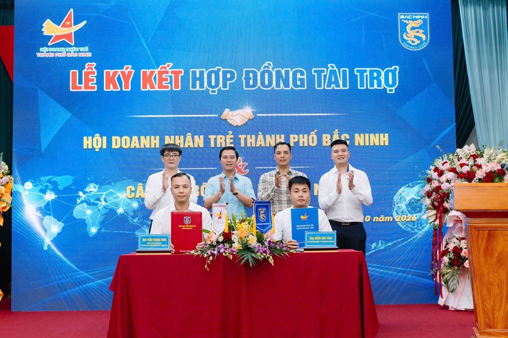 CLB Bóng đá Bắc Ninh nhận tài trợ 150 tỉ đồng từ Hội Doanh nhân trẻ thành phố - ảnh 2