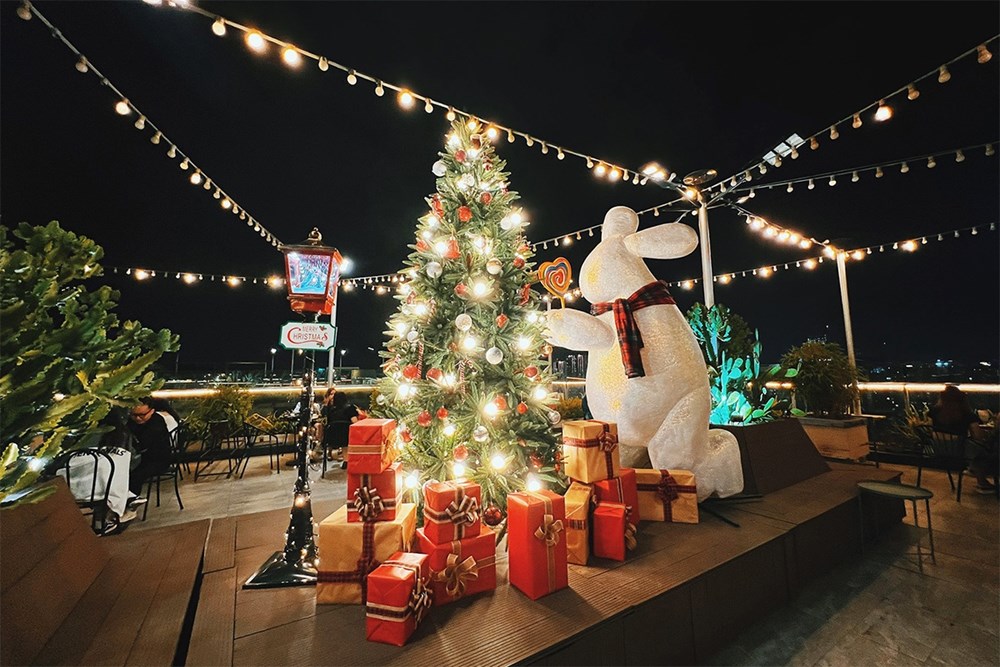 Noel 2025: Xu hướng trang trí tối giản, bền vững và thân thiện môi trường - ảnh 1