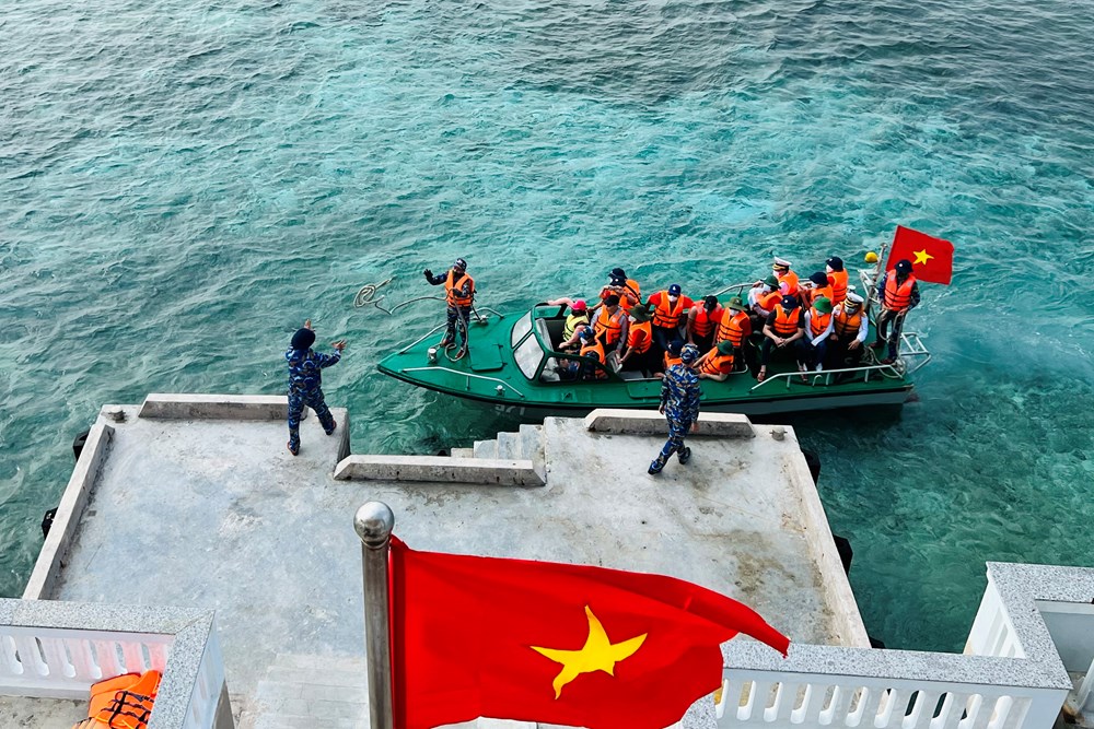 Việt Nam ký Công ước Liên Hợp Quốc về Luật Biển năm 1982 - ảnh 1