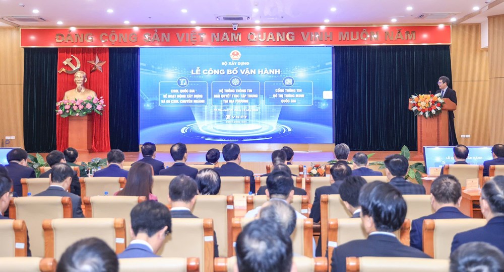 Thủ tướng Phạm Minh Chính phát lệnh vận hành hệ thống CSDL ngành Xây dựng - ảnh 1