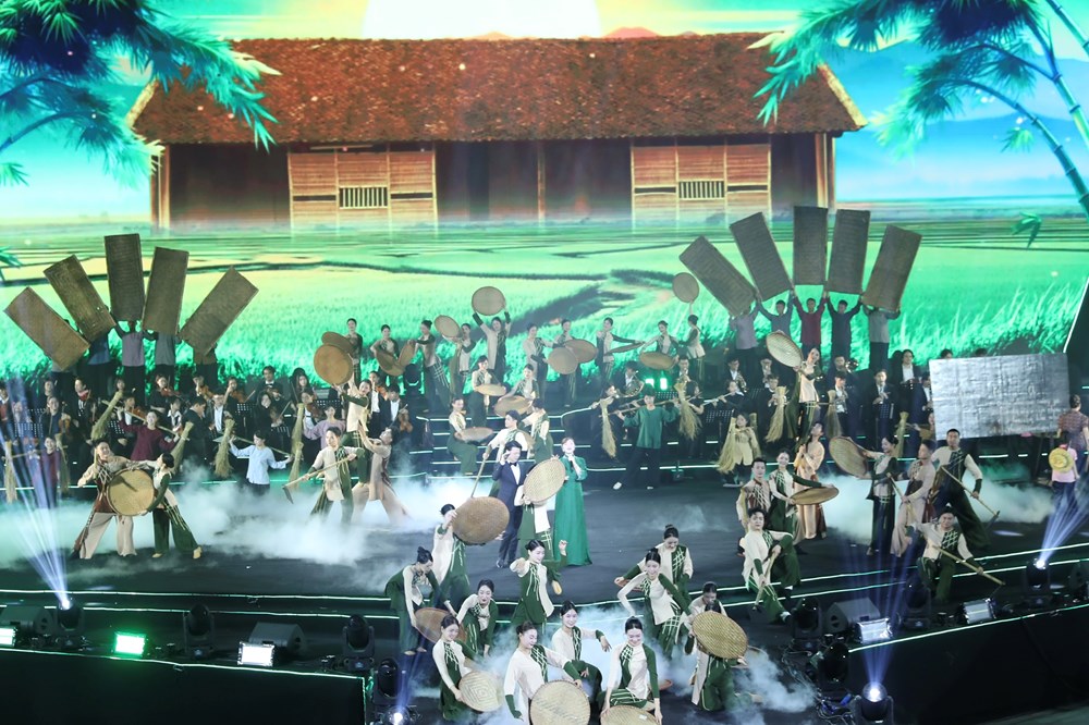 Thi đua yêu nước - Bản hòa ca của khát vọng và cống hiến - ảnh 12