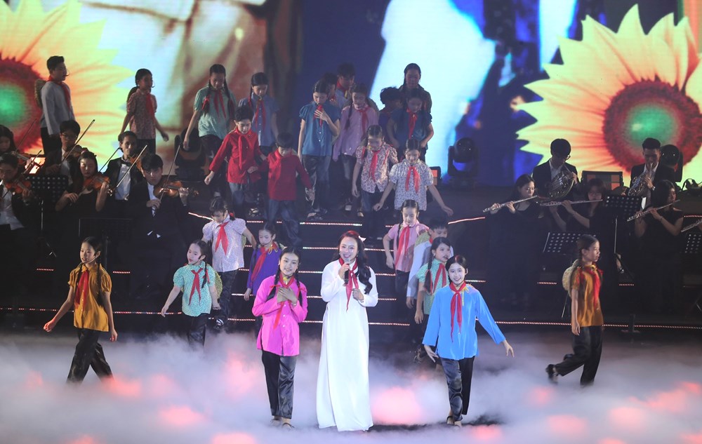 Thi đua yêu nước - Bản hòa ca của khát vọng và cống hiến - ảnh 13