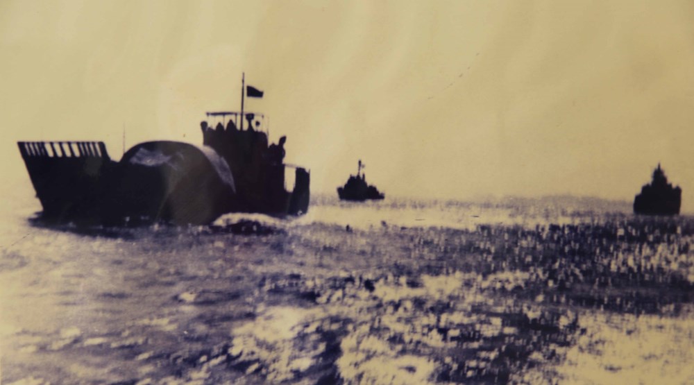 Mở đầu việc Mỹ tháo gỡ thủy lôi tại cảng biển Việt Nam - ảnh 1