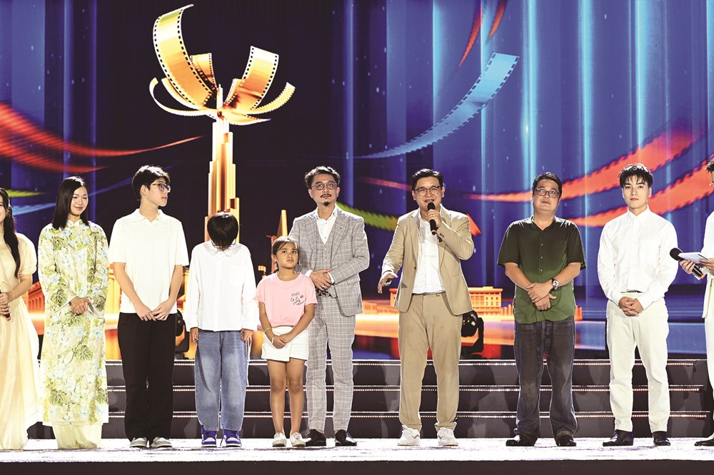 Cú hích từ “Thành phố sáng tạo về điện ảnh” - ảnh 2