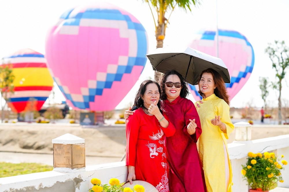 Check-in kín mạng xã hội, dòng người đổ về Cần Giờ đón đầu giá trị siêu đô thị ESG++ - ảnh 6