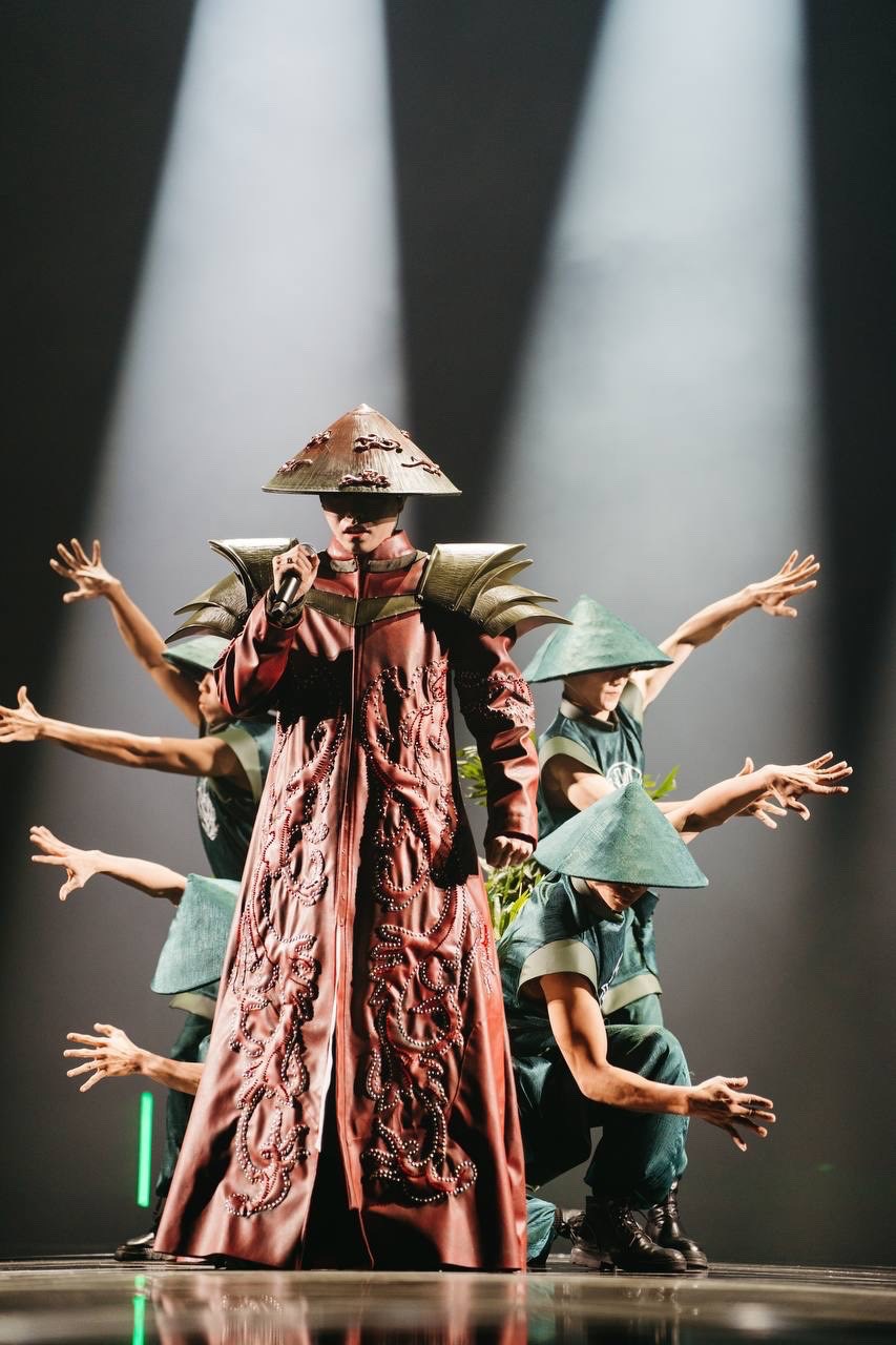 Hùng Trí nơi dặm trường - ảnh 2