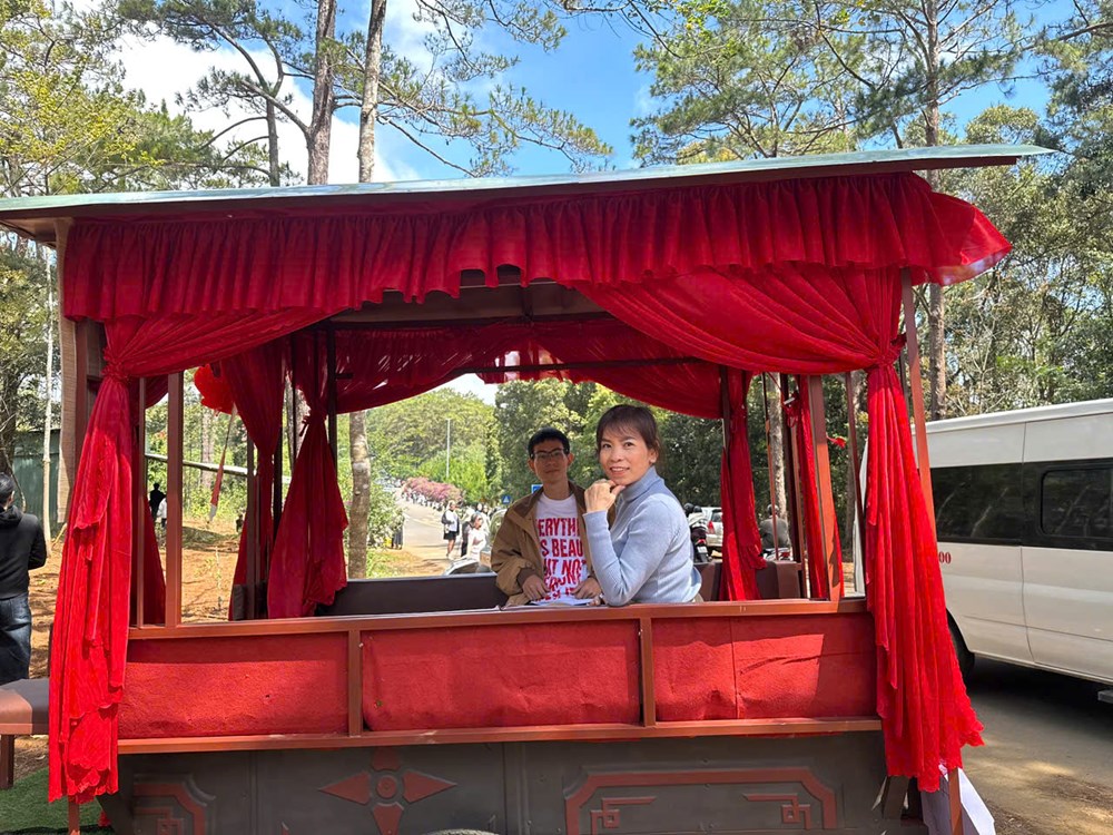 Từ xe trâu kéo đến hướng đi du lịch cộng đồng Măng Đen - ảnh 3