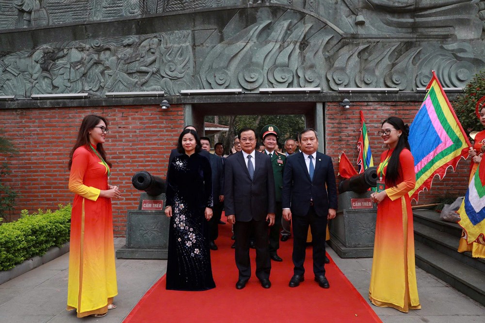 Những hình ảnh hào hùng tại Lễ hội kỷ niệm 237 năm Chiến thắng Ngọc Hồi - Đống Đa - ảnh 1